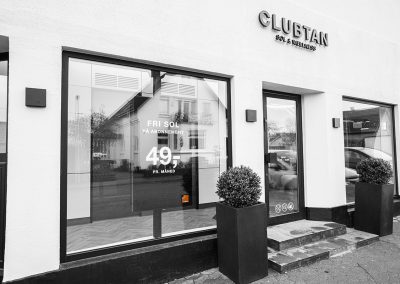 clubtan-store-front